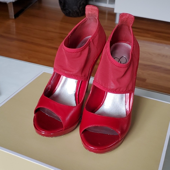 👠 Jessica Simpson 👠 Red Leather shoes - Picture 1 of 7